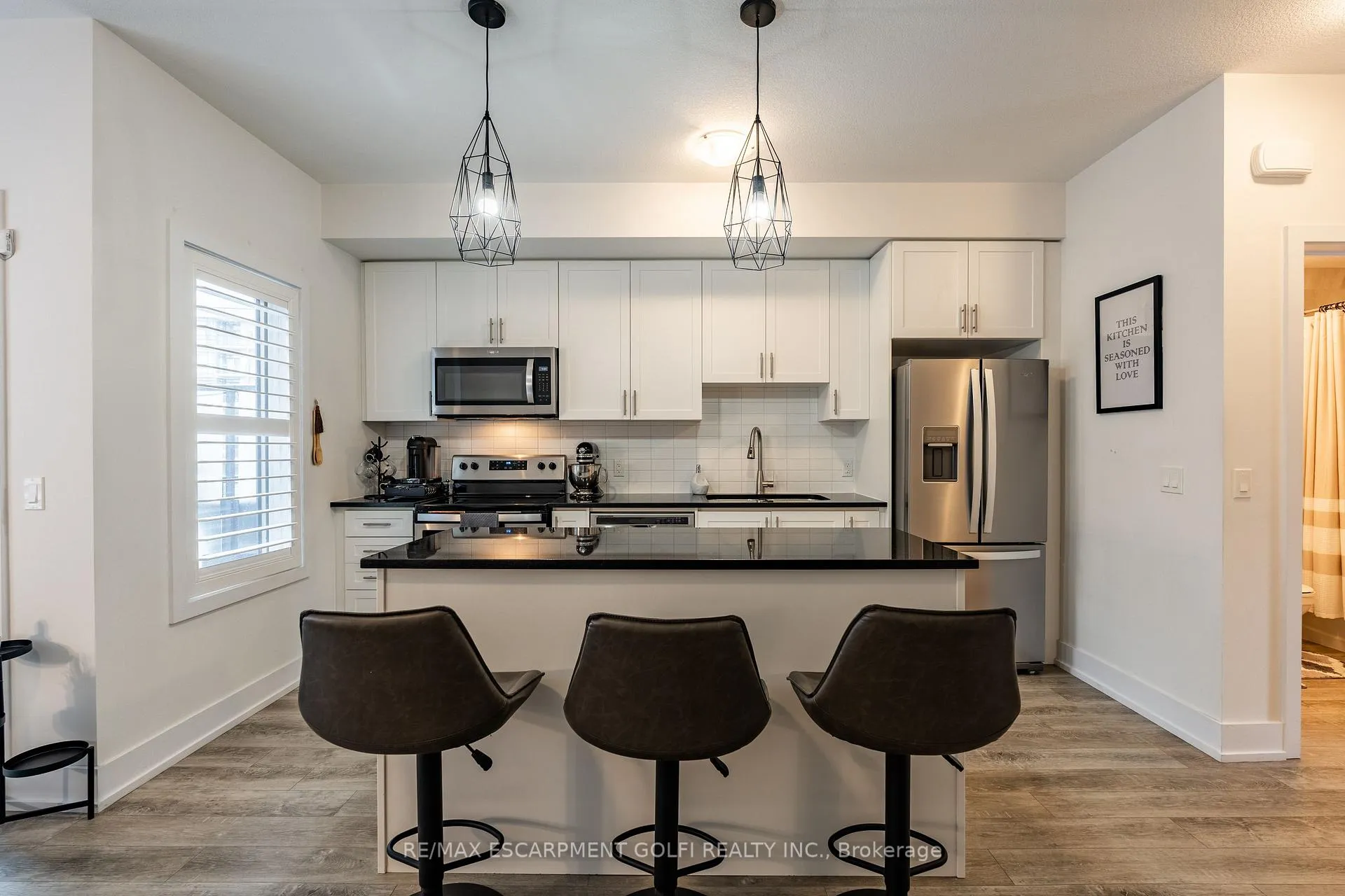 Photo 13 of Unit 10, 115 Shoreview Place, Hamilton, Stoney Creek — HOMEH