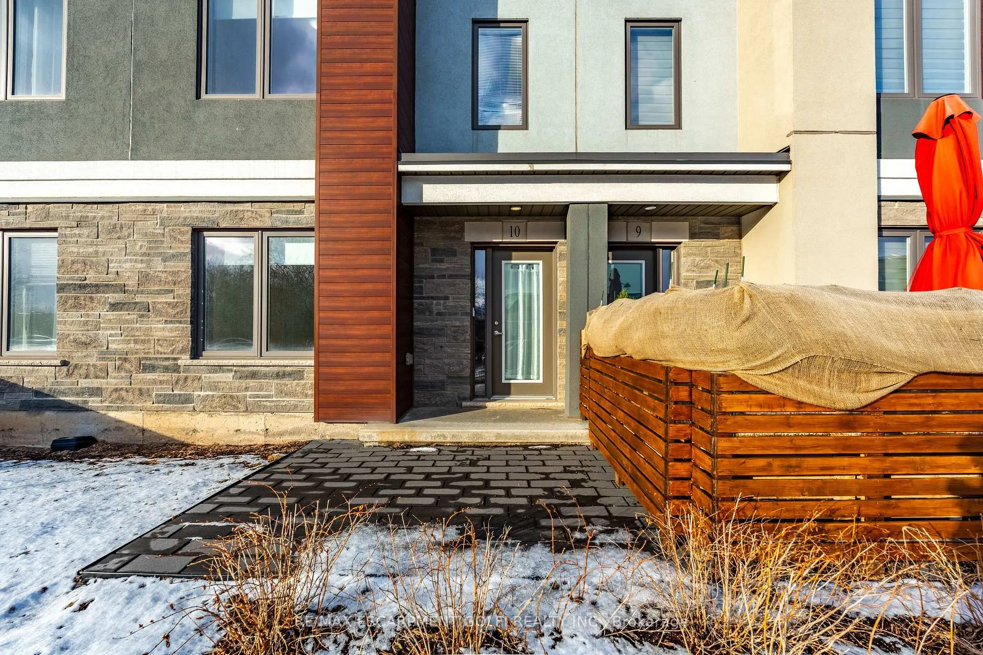 Photo 37 of Unit 10, 115 Shoreview Place, Hamilton, Stoney Creek — HOMEH