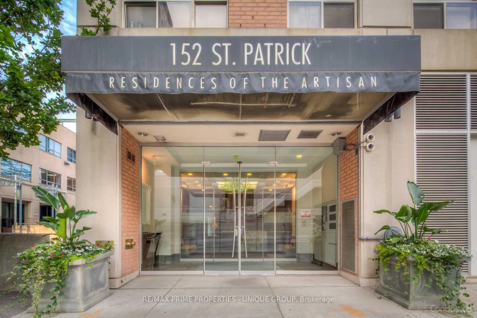 Photo 2 of Unit 1202, 152 St. Patrick Street, Toronto, Kensington-Chinatown — HOMEH