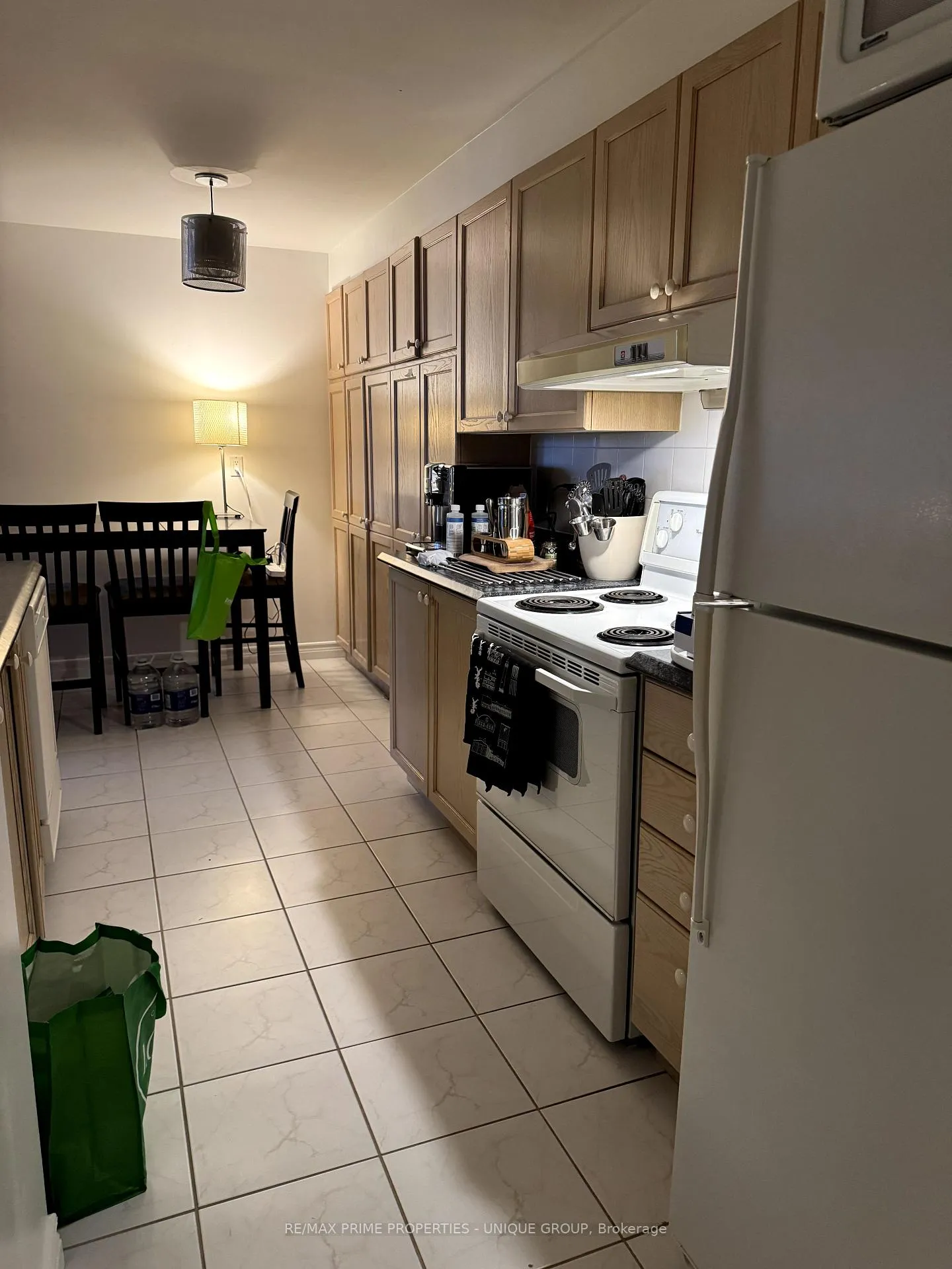 Photo 4 of Unit 1202, 152 St. Patrick Street, Toronto, Kensington-Chinatown — HOMEH