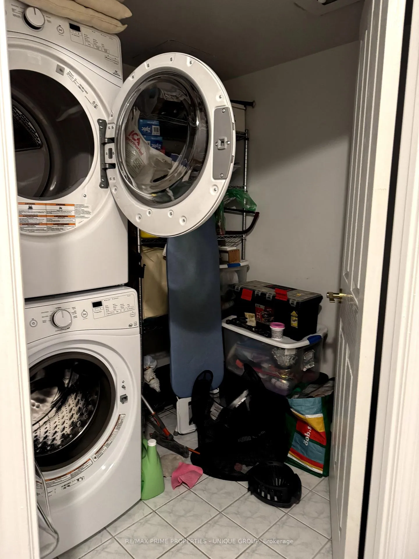 Photo 13 of Unit 1202, 152 St. Patrick Street, Toronto, Kensington-Chinatown — HOMEH
