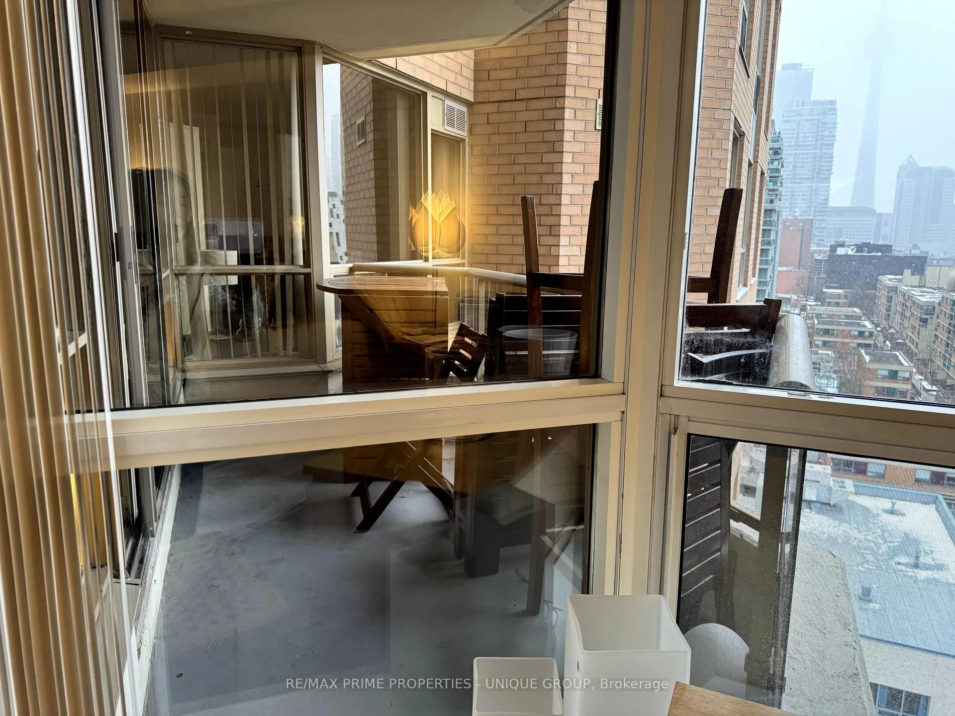 Photo 17 of Unit 1202, 152 St. Patrick Street, Toronto, Kensington-Chinatown — HOMEH