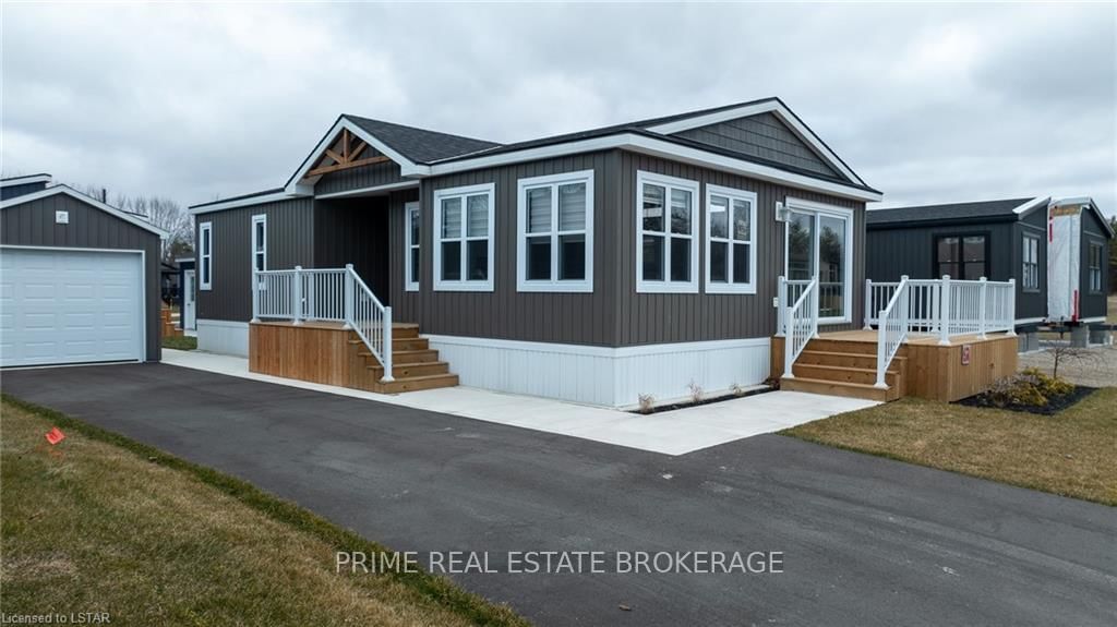 Photo 7 of Unit 62, 77683 Bluewater, Bluewater, Bayfield — HOMEH