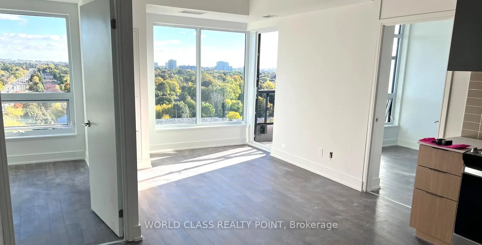 Front of Unit 1011, 1350 Ellesmere Road