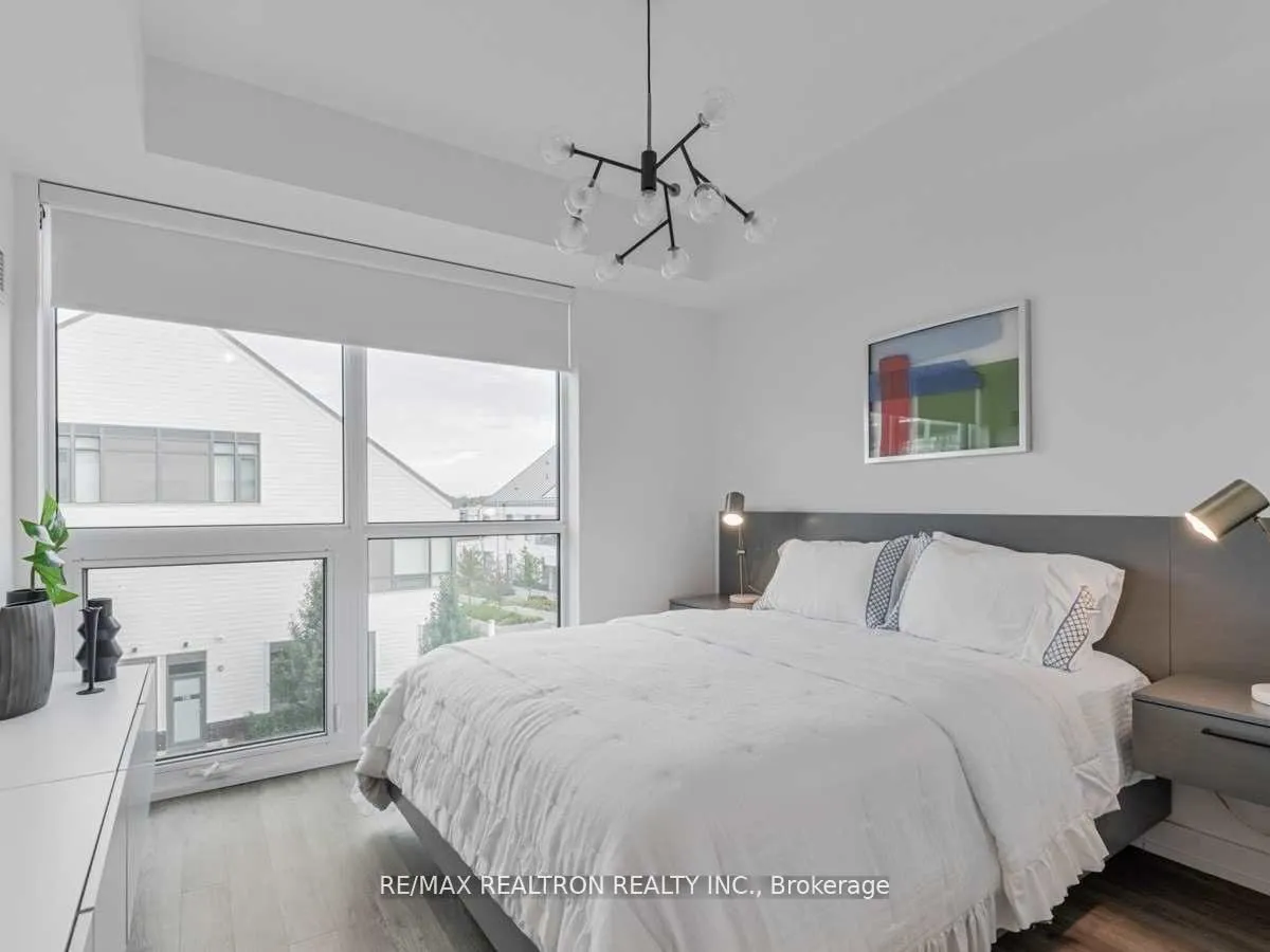 Photo 18 of Unit D326, 333 Sea Ray Avenue, Innisfil, Rural Innisfil — HOMEH