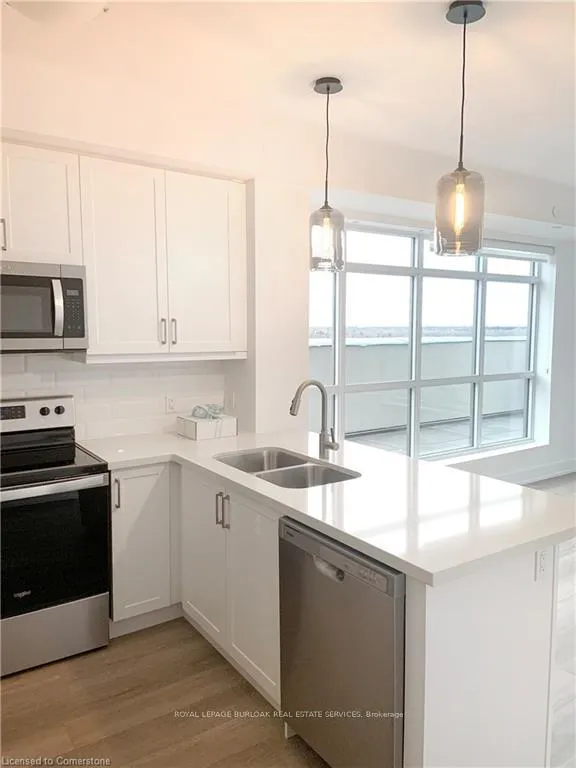Photo 2 of Unit 1002, 460 Dundas Street E, Hamilton, Waterdown — HOMEH