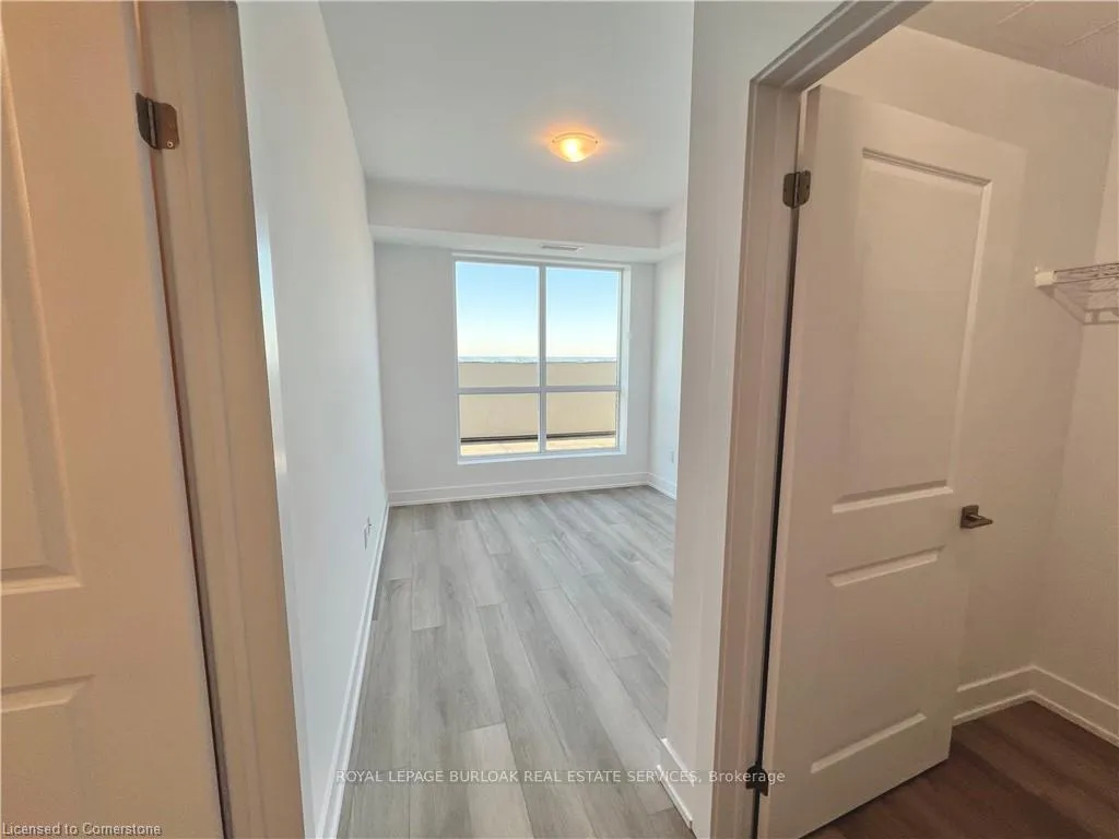 Photo 10 of Unit 1002, 460 Dundas Street E, Hamilton, Waterdown — HOMEH