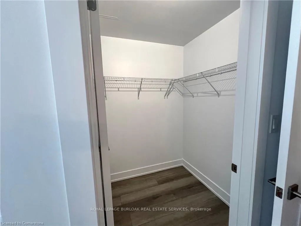 Photo 11 of Unit 1002, 460 Dundas Street E, Hamilton, Waterdown — HOMEH