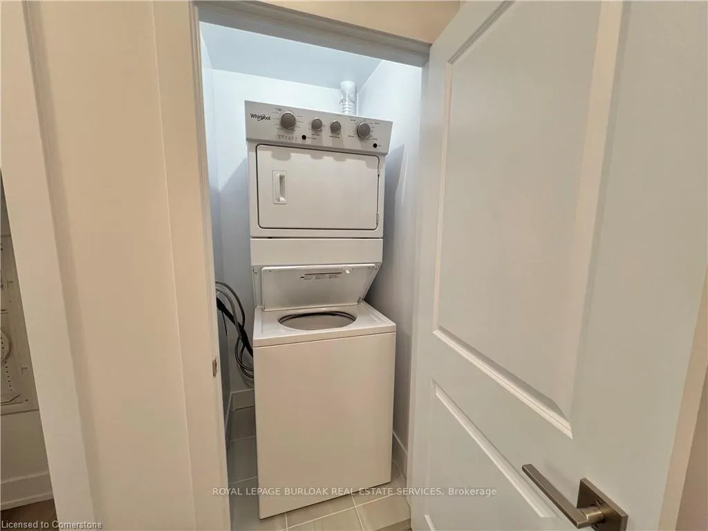 Photo 15 of Unit 1002, 460 Dundas Street E, Hamilton, Waterdown — HOMEH