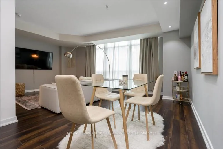 Photo 5 of Unit 410, 18 Harbour Street E, Toronto, Waterfront Communities — HOMEH