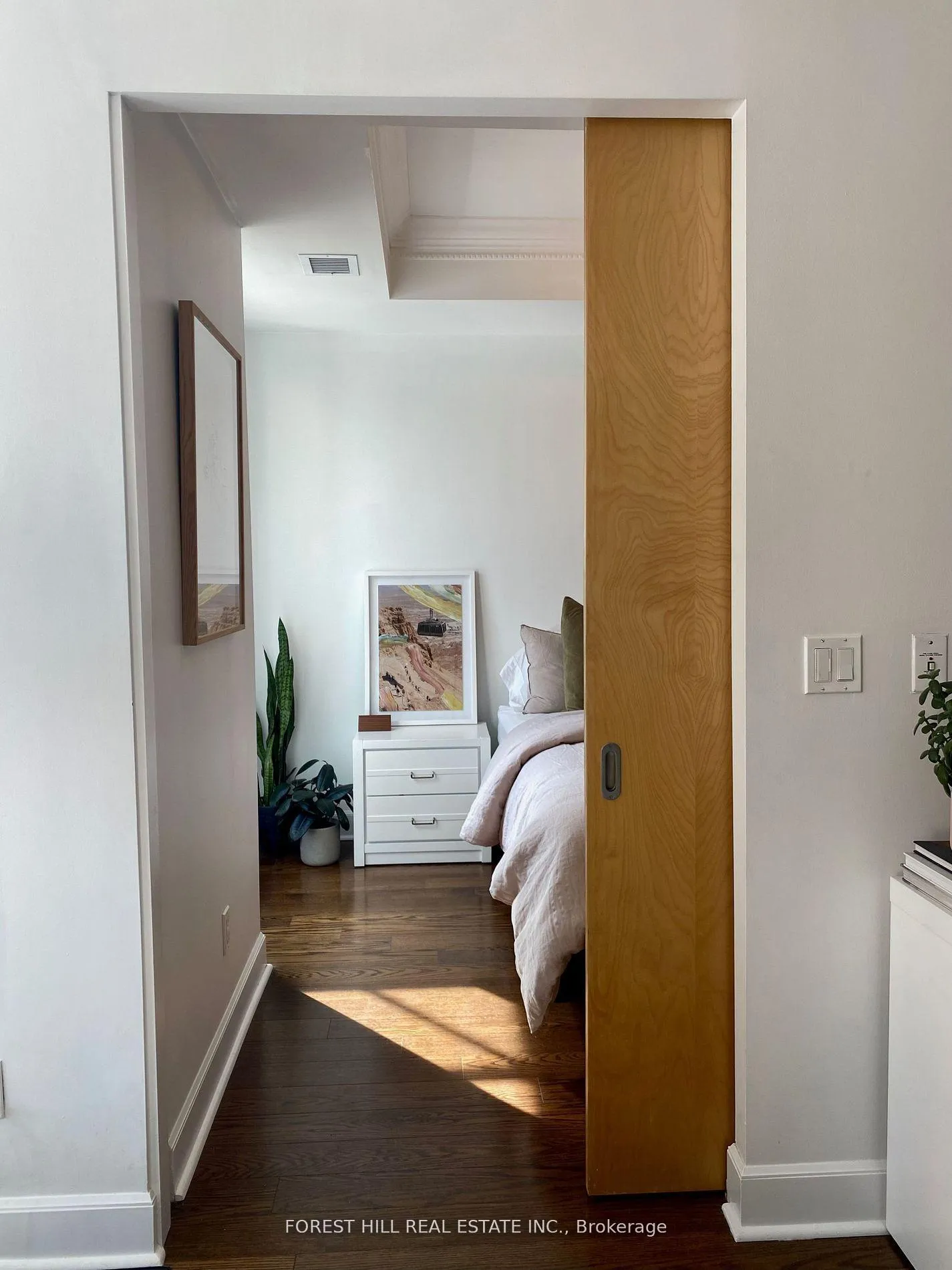 Photo 9 of Unit 1013, 438 King Street W, Toronto, Waterfront Communities — HOMEH