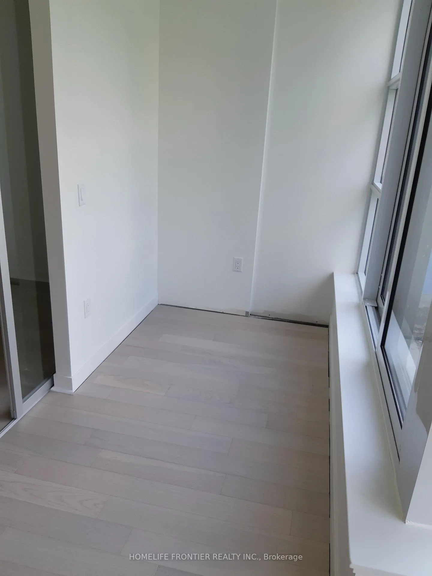 Photo 6 of Unit 706, 501 Adelaide Street W, Toronto, Waterfront Communities — HOMEH