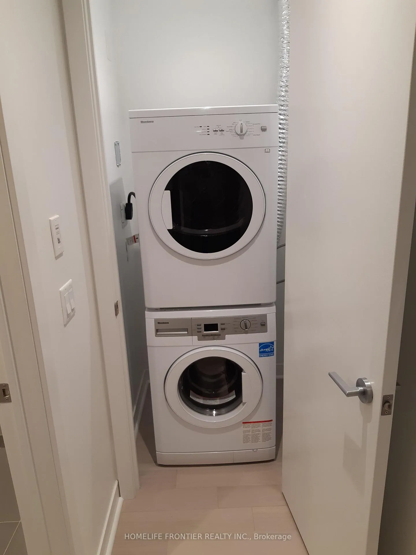 Photo 10 of Unit 706, 501 Adelaide Street W, Toronto, Waterfront Communities — HOMEH