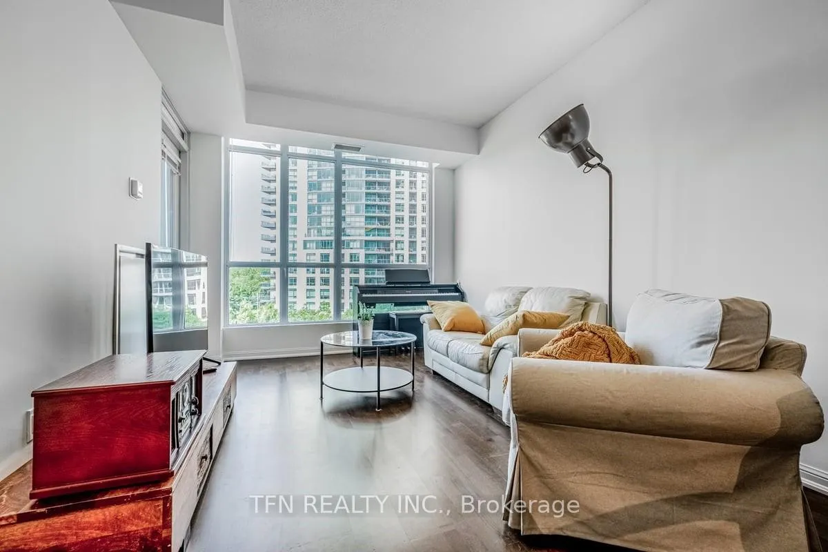 Photo 9 of Unit 501, 628 Fleet Street, Toronto, Niagara — HOMEH