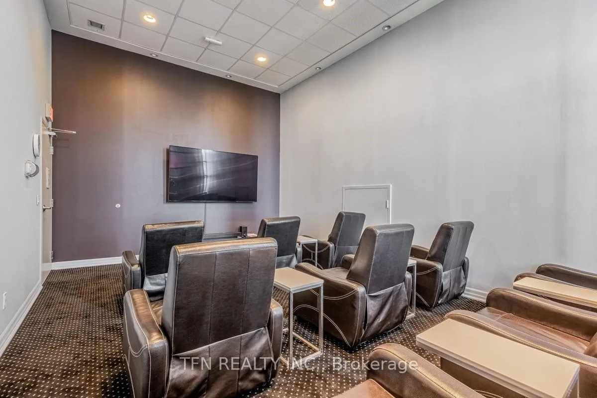 Photo 17 of Unit 501, 628 Fleet Street, Toronto, Niagara — HOMEH