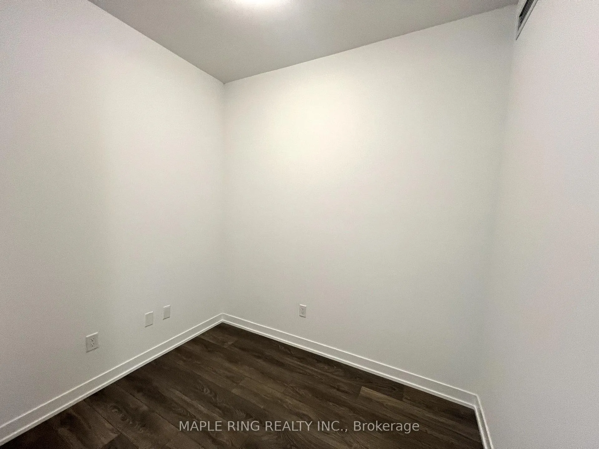 Photo 3 of Unit 1922, 498 Caldari Road, Vaughan, Concord — HOMEH