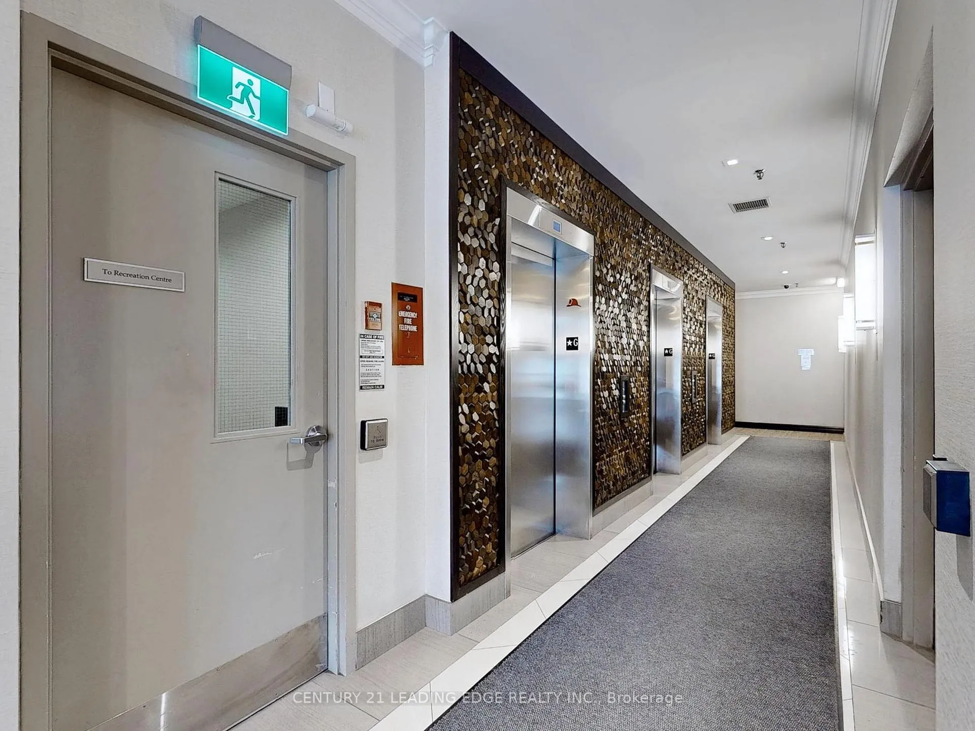 Photo 2 of Unit 403, 205 Wynford Drive, Toronto, Flemingdon Park — HOMEH