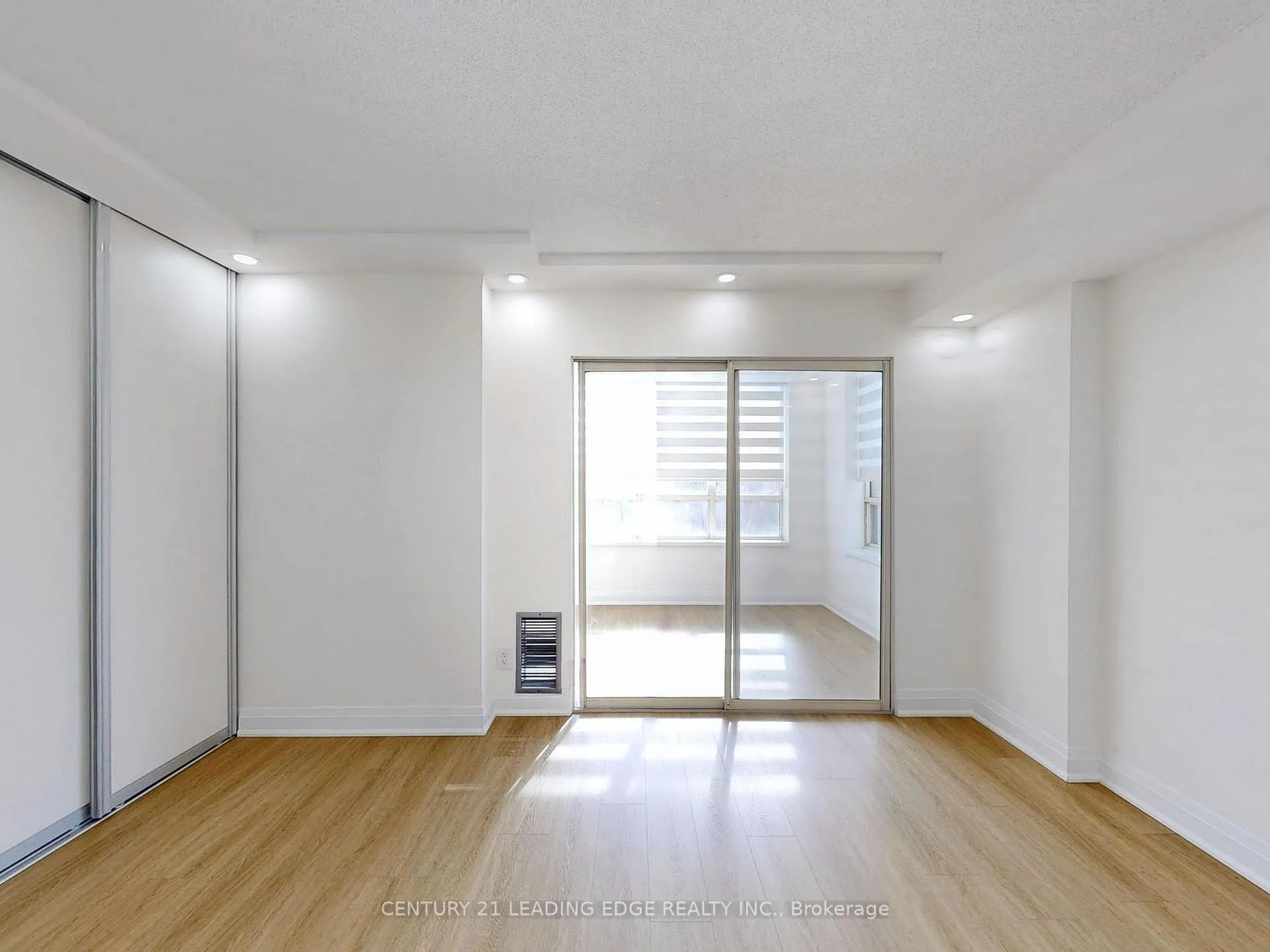 Photo 27 of Unit 403, 205 Wynford Drive, Toronto, Flemingdon Park — HOMEH