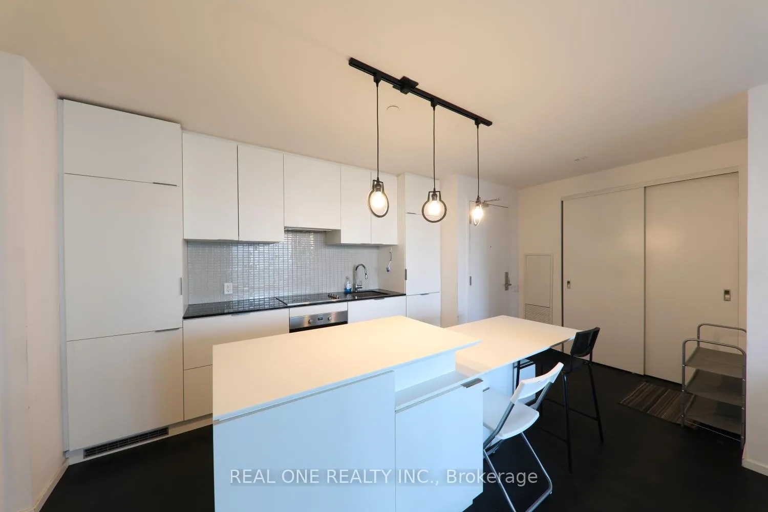 Photo 12 of Unit 2011, 5 St. Joseph Street, Toronto, Bay Street Corridor — HOMEH