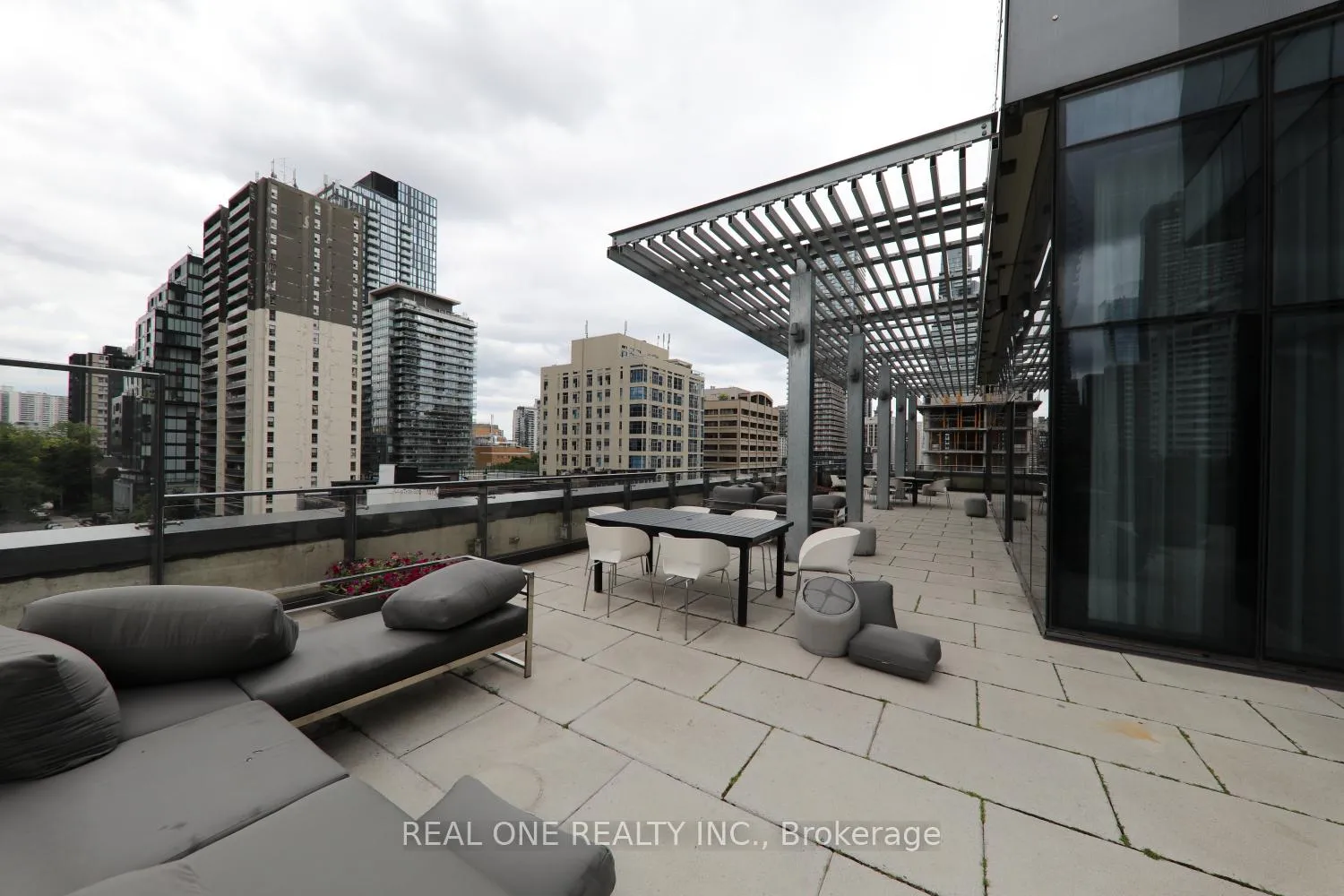 Photo 25 of Unit 2011, 5 St. Joseph Street, Toronto, Bay Street Corridor — HOMEH