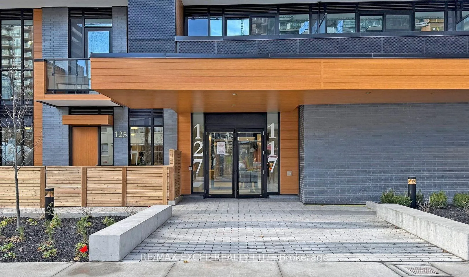 Photo 14 of Unit 3408, 117 Broadway Avenue, Toronto, Mount Pleasant West — HOMEH