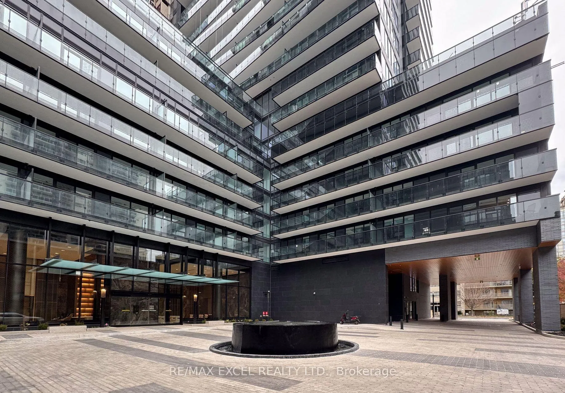 Photo 25 of Unit 3408, 117 Broadway Avenue, Toronto, Mount Pleasant West — HOMEH
