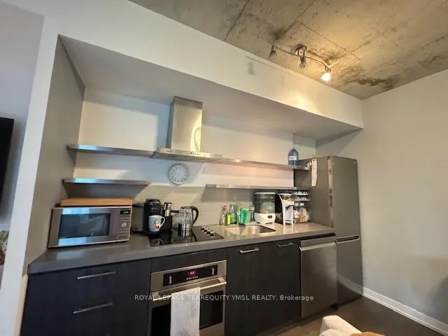 Photo 5 of Unit 528, 560 King Street W, Toronto, Waterfront Communities — HOMEH