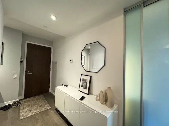 Photo 12 of Unit 528, 560 King Street W, Toronto, Waterfront Communities — HOMEH