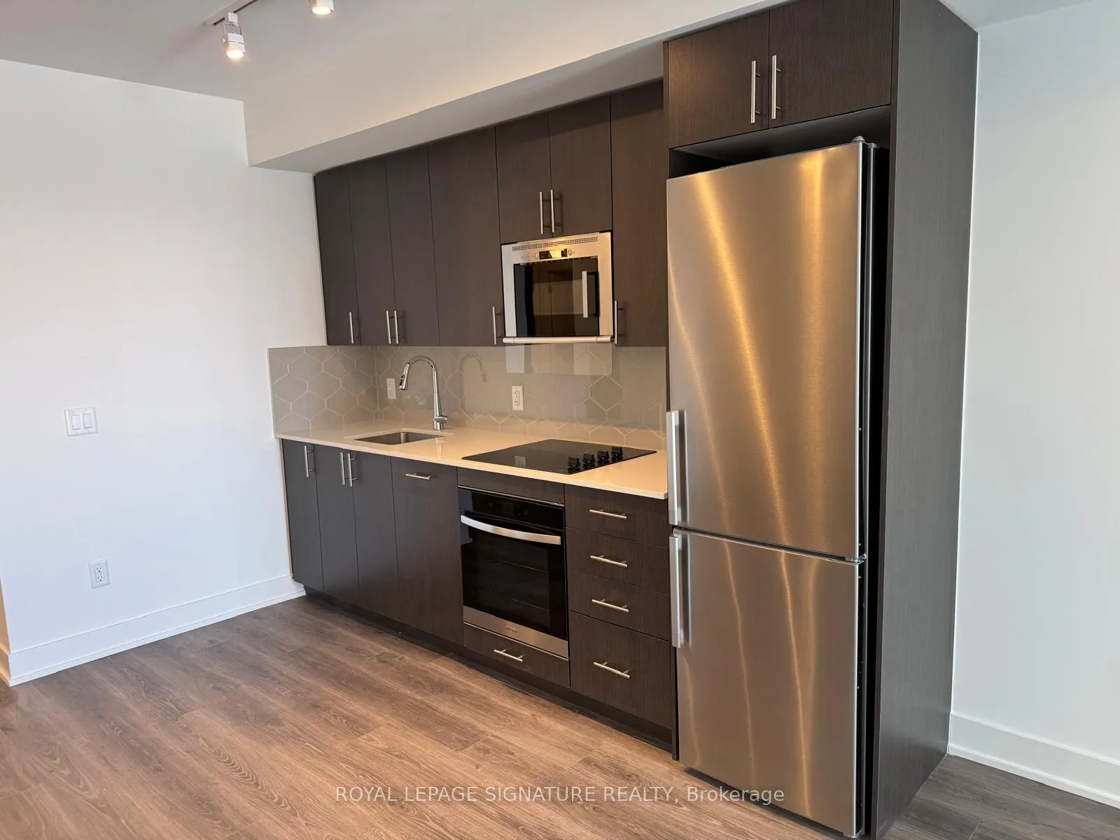 Photo 16 of Unit 1513, 2545 Simcoe Street N, Oshawa, Windfields — HOMEH