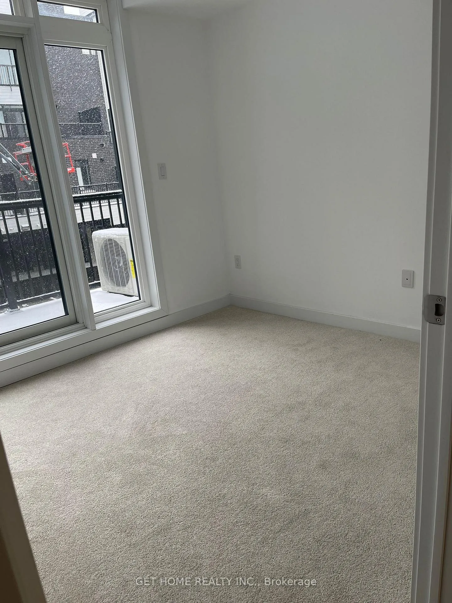 Photo 5 of Unit 20, 188 Angus Drive, Ajax, Central — HOMEH