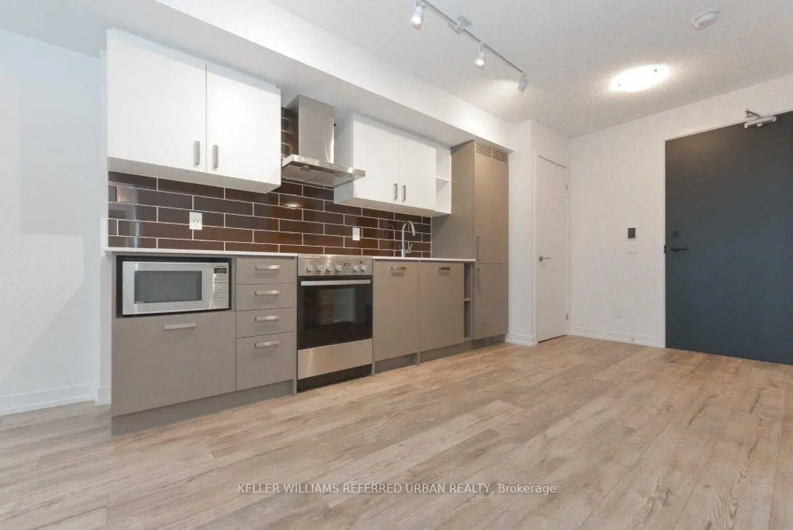 Photo 2 of Unit 2109, 125 Redpath Avenue, Toronto, Mount Pleasant West — HOMEH