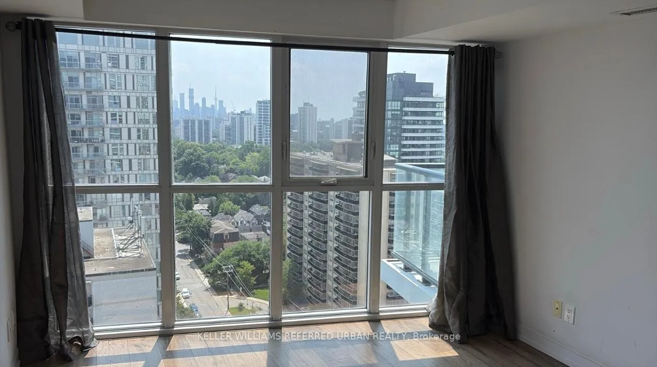 Photo 10 of Unit 2109, 125 Redpath Avenue, Toronto, Mount Pleasant West — HOMEH