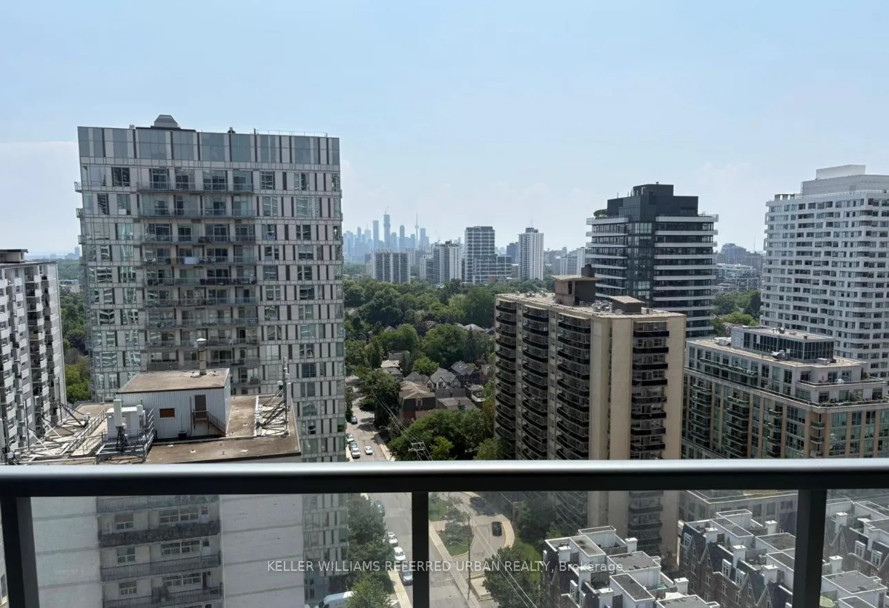 Photo 12 of Unit 2109, 125 Redpath Avenue, Toronto, Mount Pleasant West — HOMEH