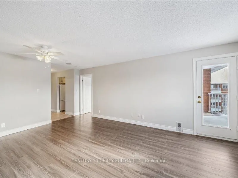 Photo 8 of Unit 409, 193 Lake Driveway, Ajax, South West — HOMEH