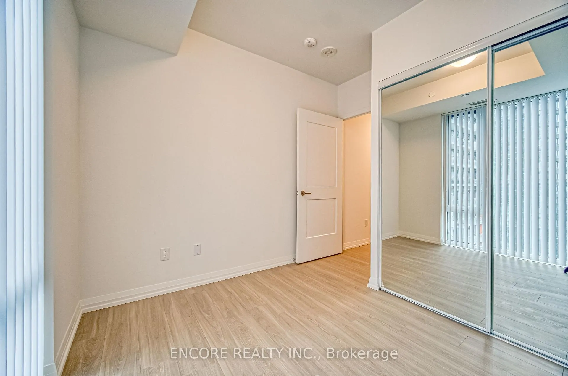 Photo 18 of Unit 3829, 28 Widmer Street, Toronto, Waterfront Communities — HOMEH