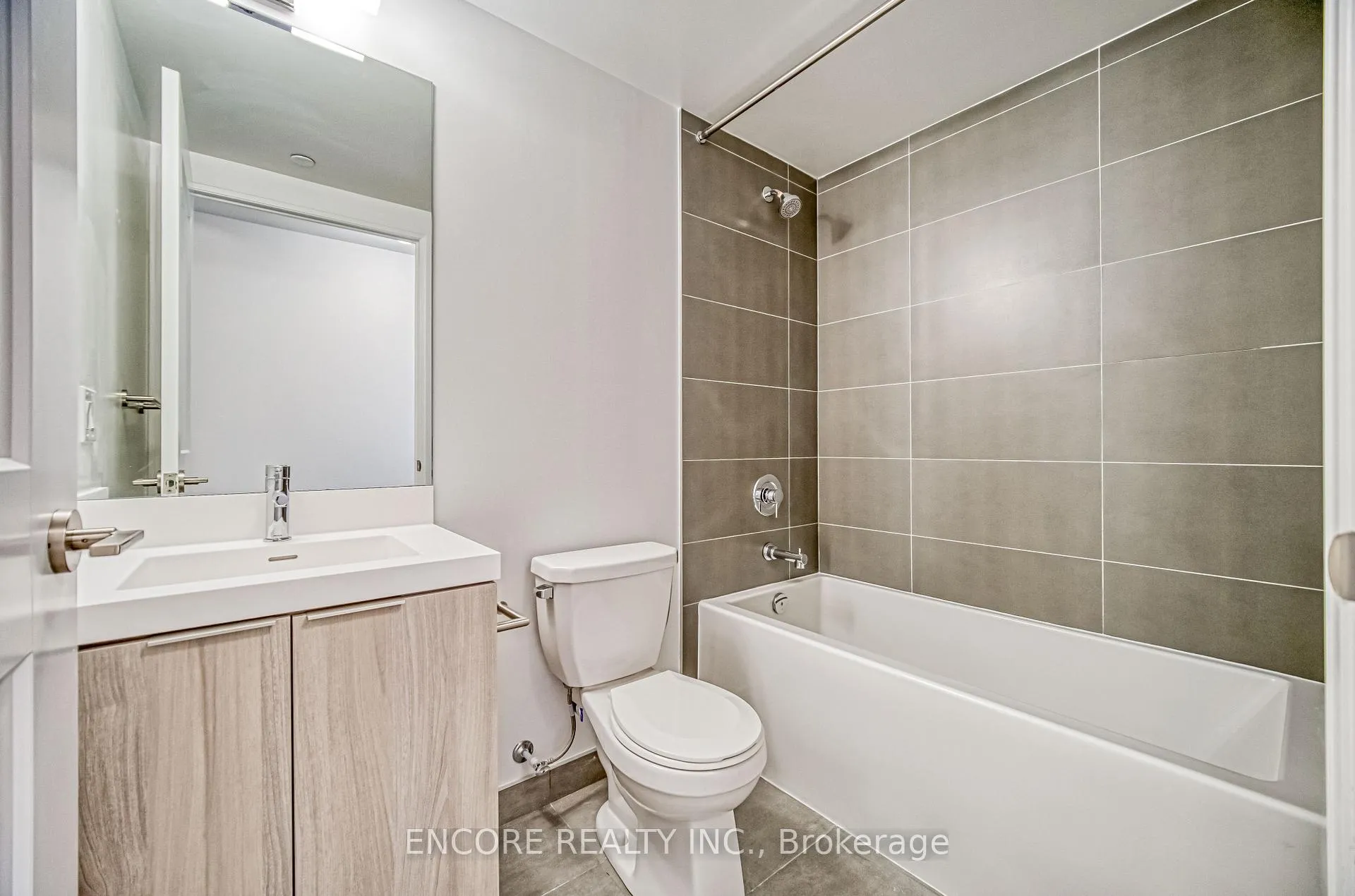 Photo 24 of Unit 3829, 28 Widmer Street, Toronto, Waterfront Communities — HOMEH