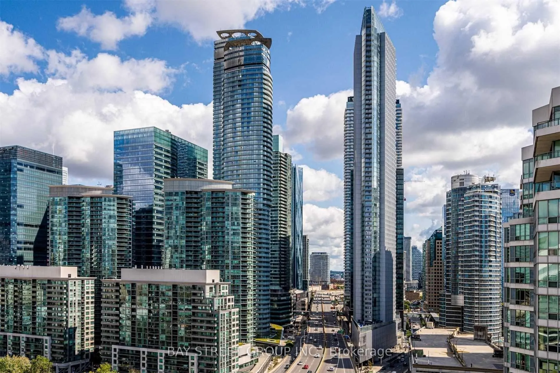 Photo 34 of Unit 702, 250 Queens Quay W, Toronto, Waterfront Communities — HOMEH