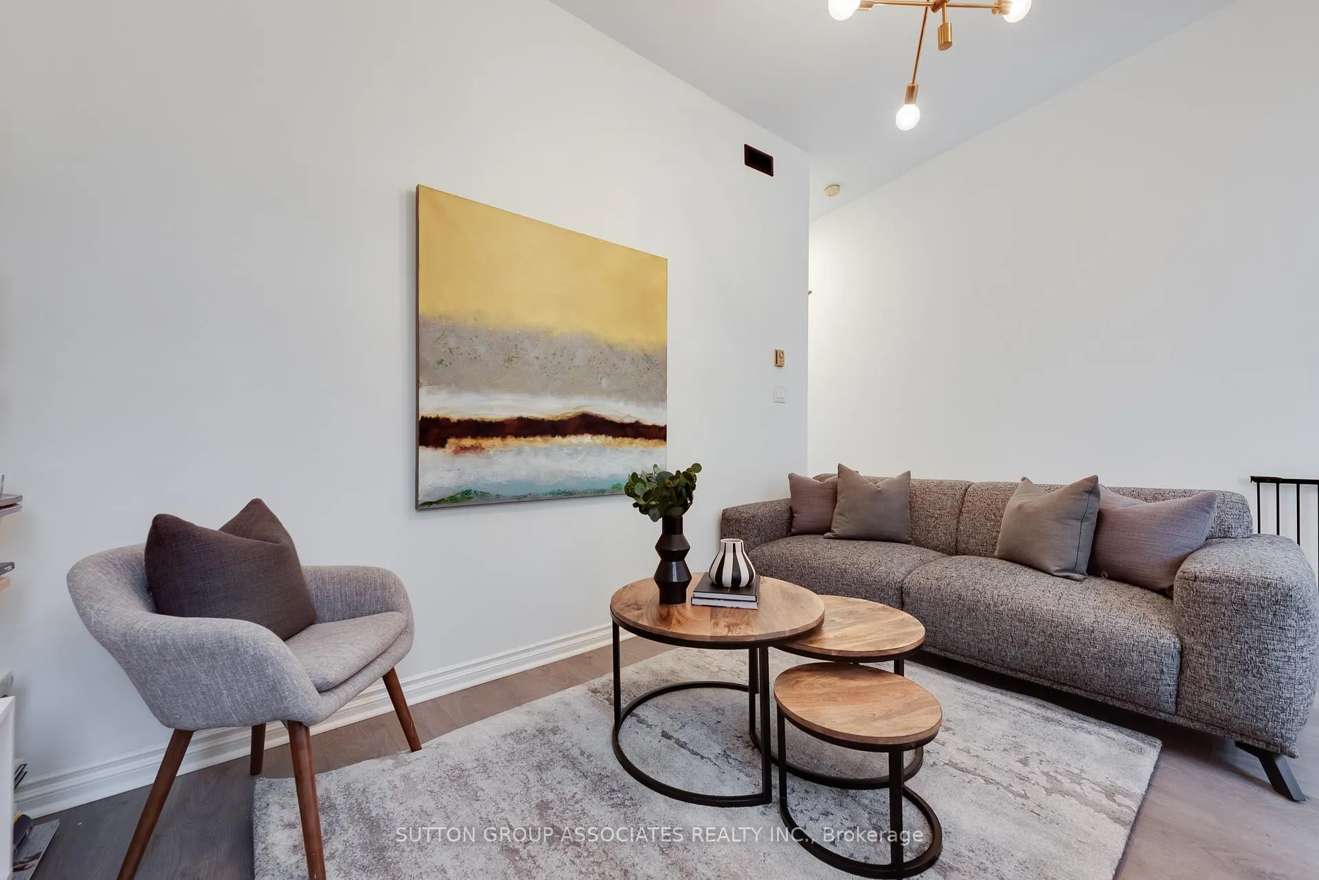 Photo 18 of 27B Claxton Boulevard, Toronto, Humewood-Cedarvale — HOMEH