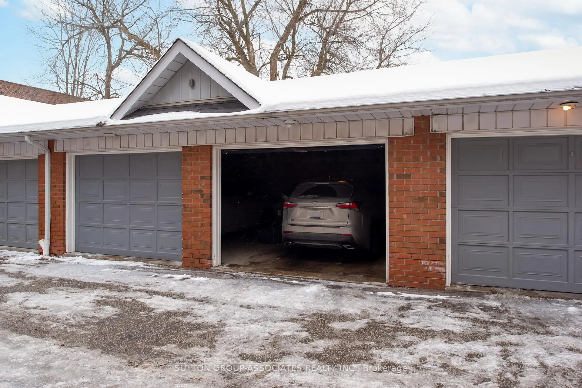 Photo 28 of 27B Claxton Boulevard, Toronto, Humewood-Cedarvale — HOMEH