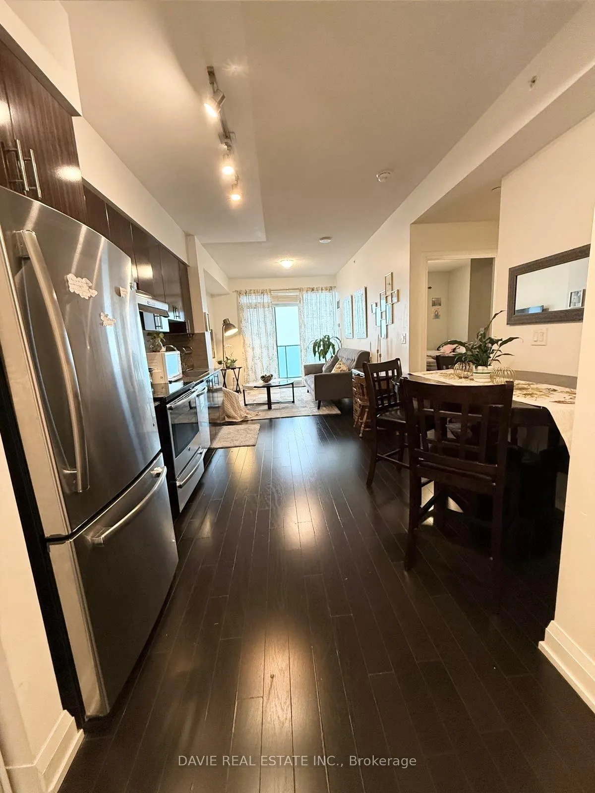 Photo 2 of Unit 2122, 7161 Yonge Street, Markham, Grandview — HOMEH