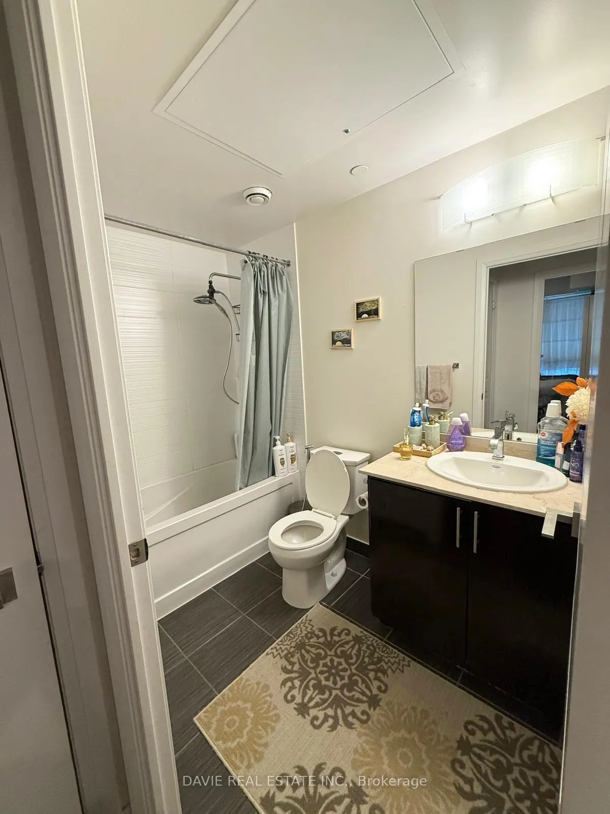 Photo 6 of Unit 2122, 7161 Yonge Street, Markham, Grandview — HOMEH
