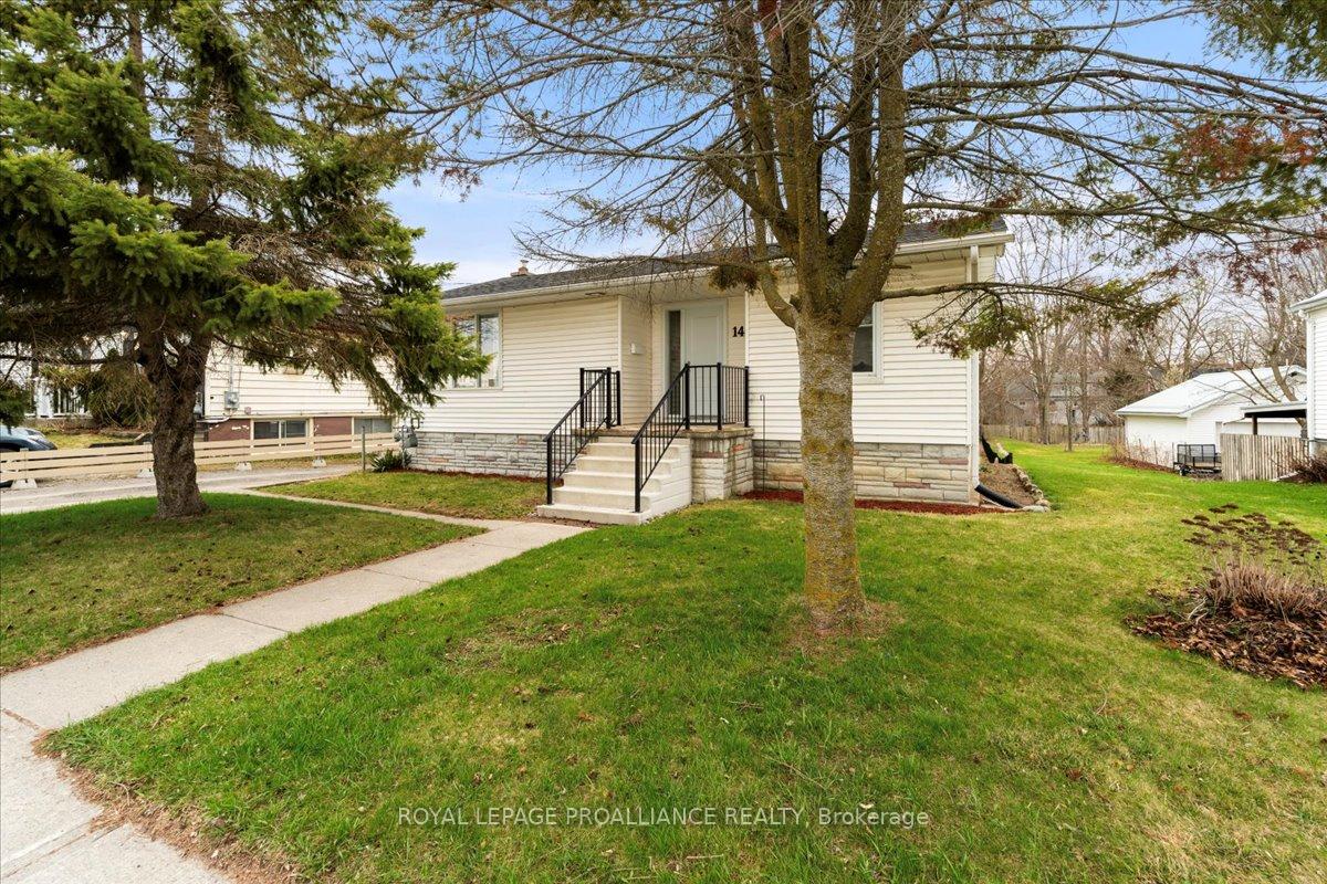 Photo 30 of 146 Macdonald Avenue, Belleville, Belleville Ward — HOMEH