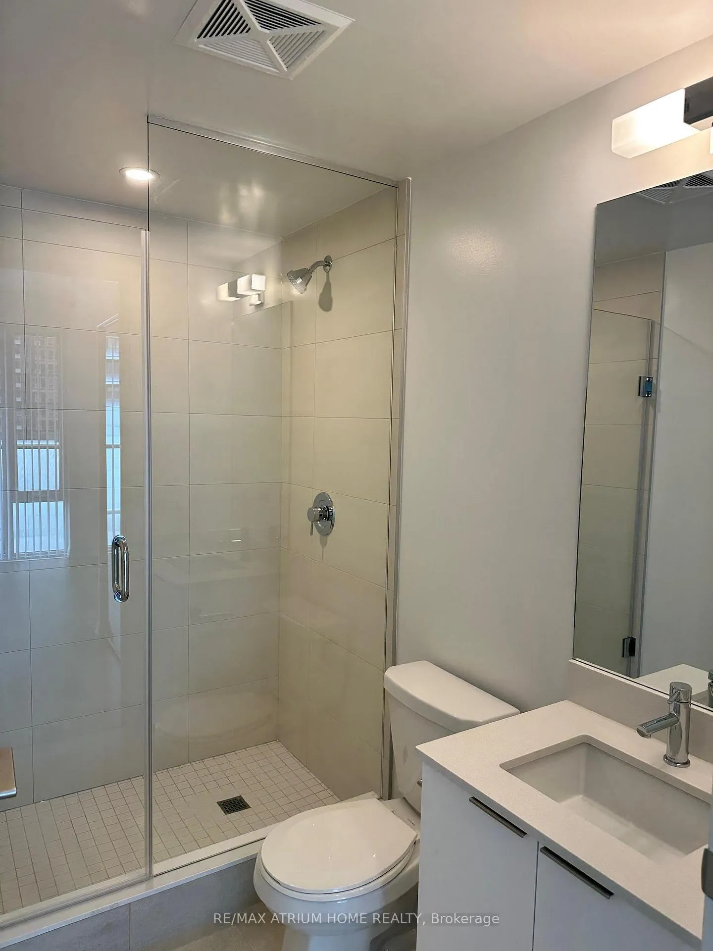Photo 7 of Unit 2612, 8 Widmer Street, Toronto, Waterfront Communities — HOMEH