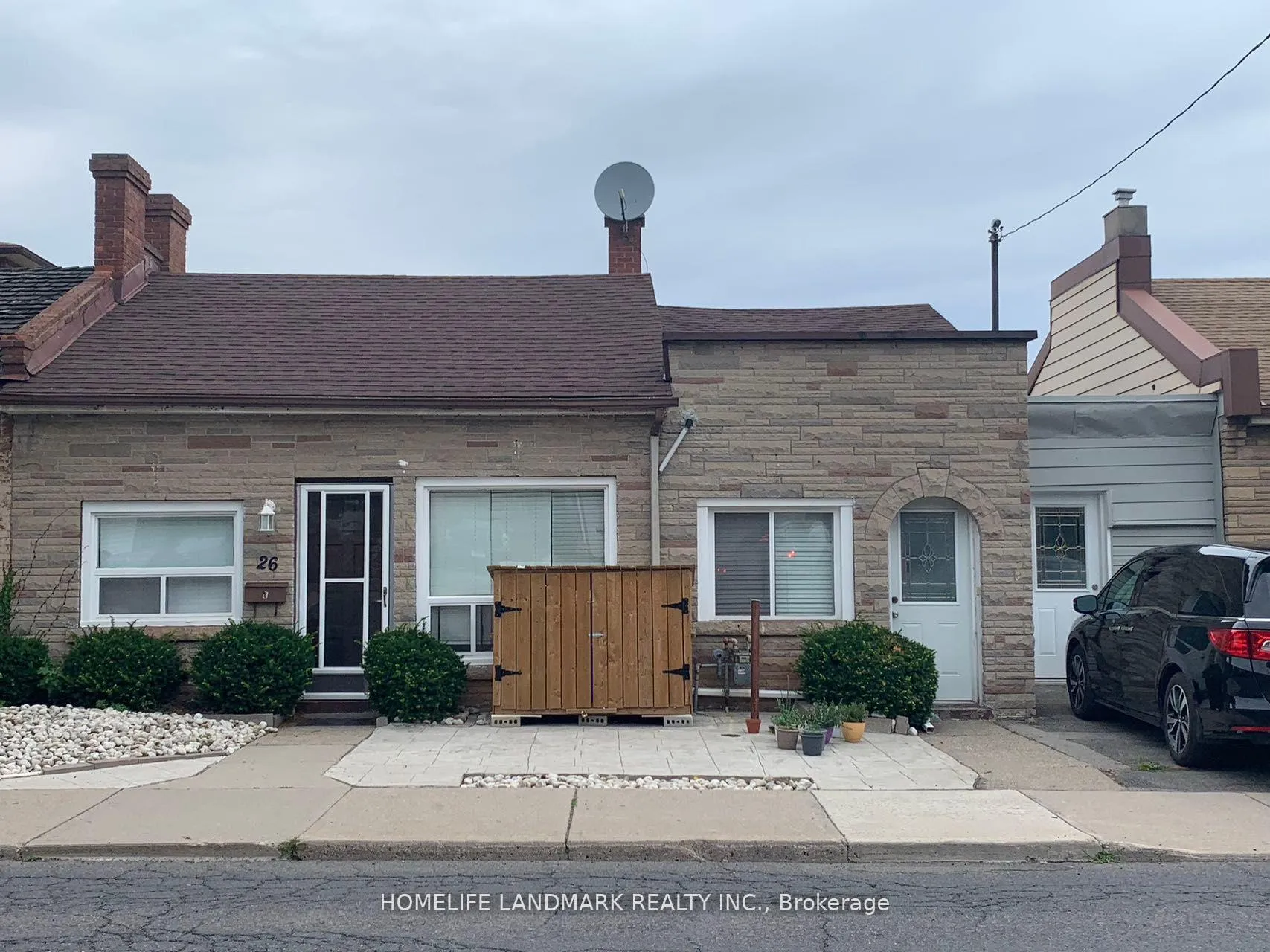 Photo 1 of Unit w-unit, 26 Barton St W, Hamilton, Strathcona — HOMEH