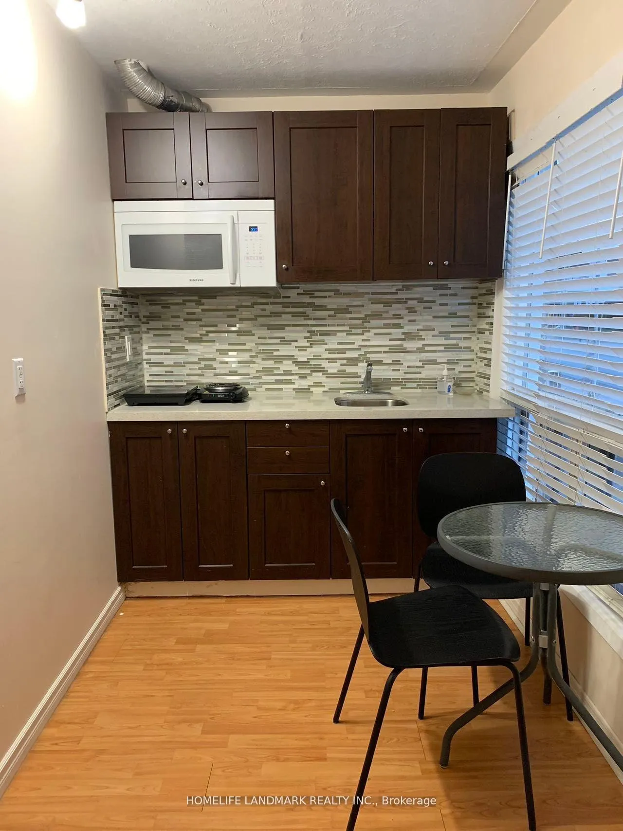 Photo 8 of Unit w-unit, 26 Barton St W, Hamilton, Strathcona — HOMEH