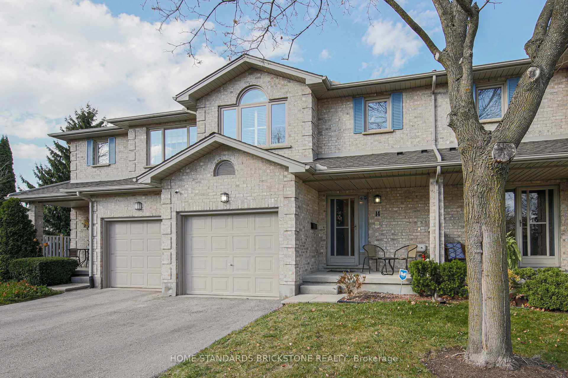 Front of Unit 14, 155 Killarney Rd