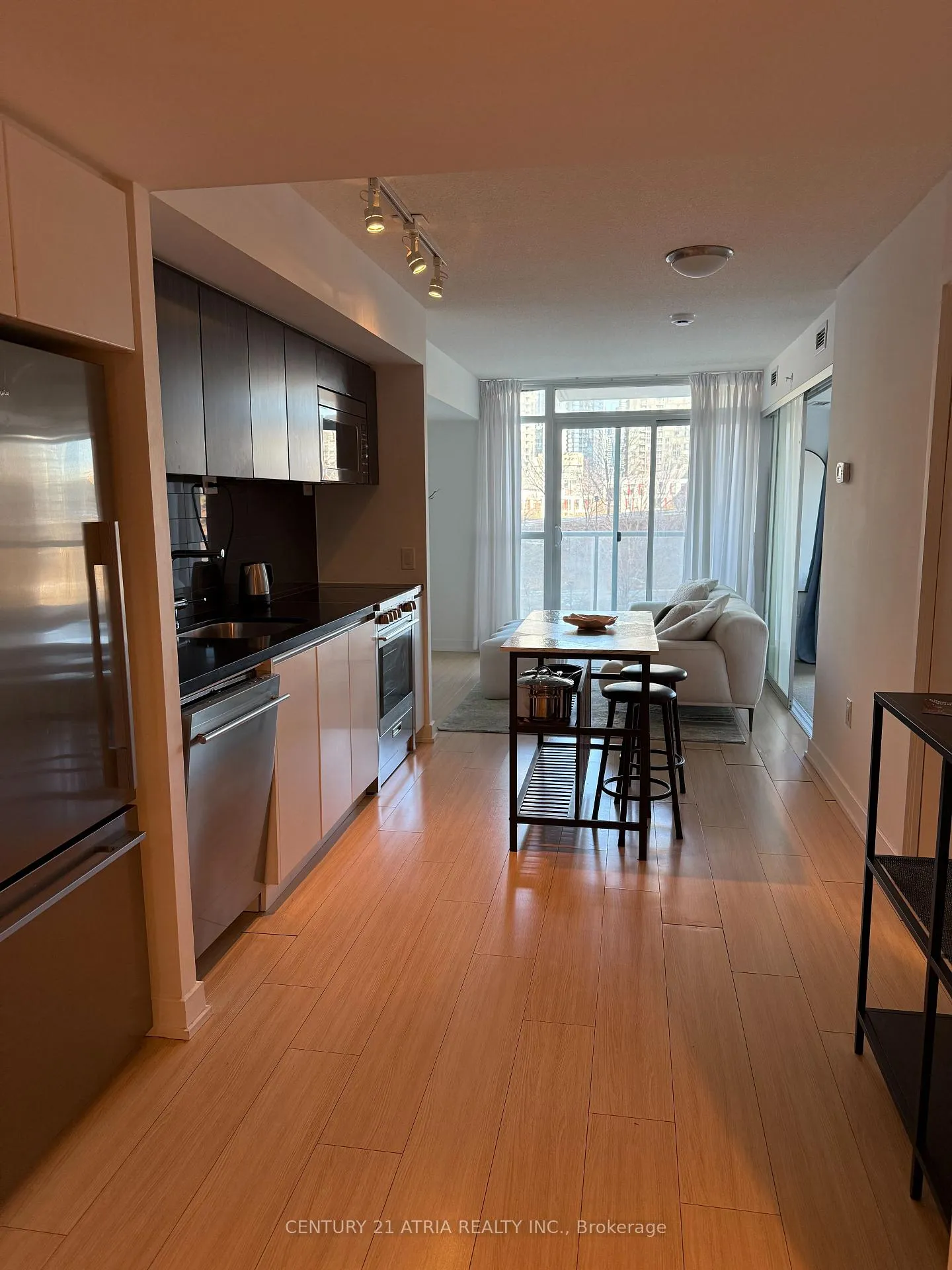 Photo 3 of Unit 301, 75 Queens Wharf Road, Toronto, Waterfront Communities — HOMEH