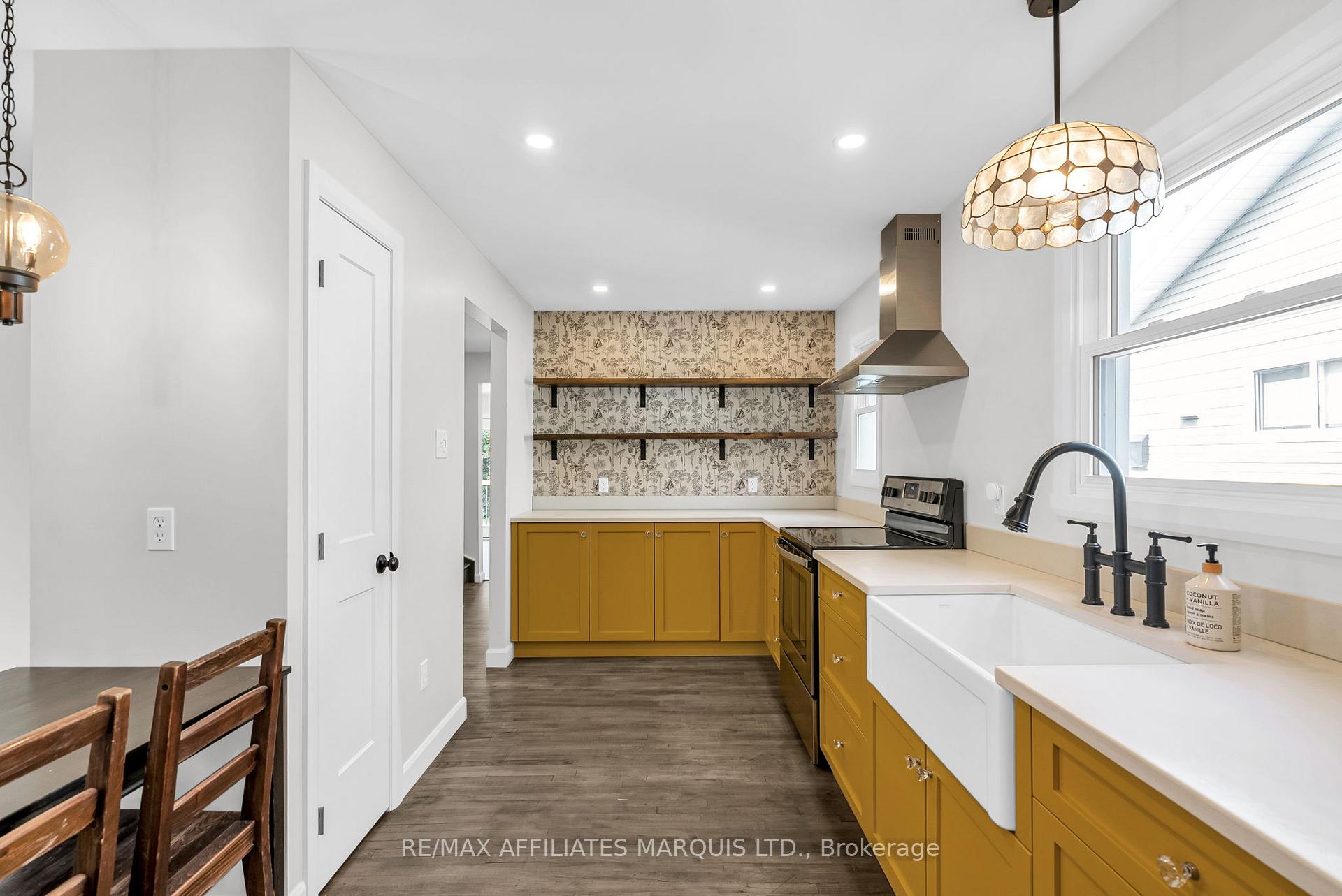 Photo 11 of 1142 Dieppe Street, Cornwall — HOMEH