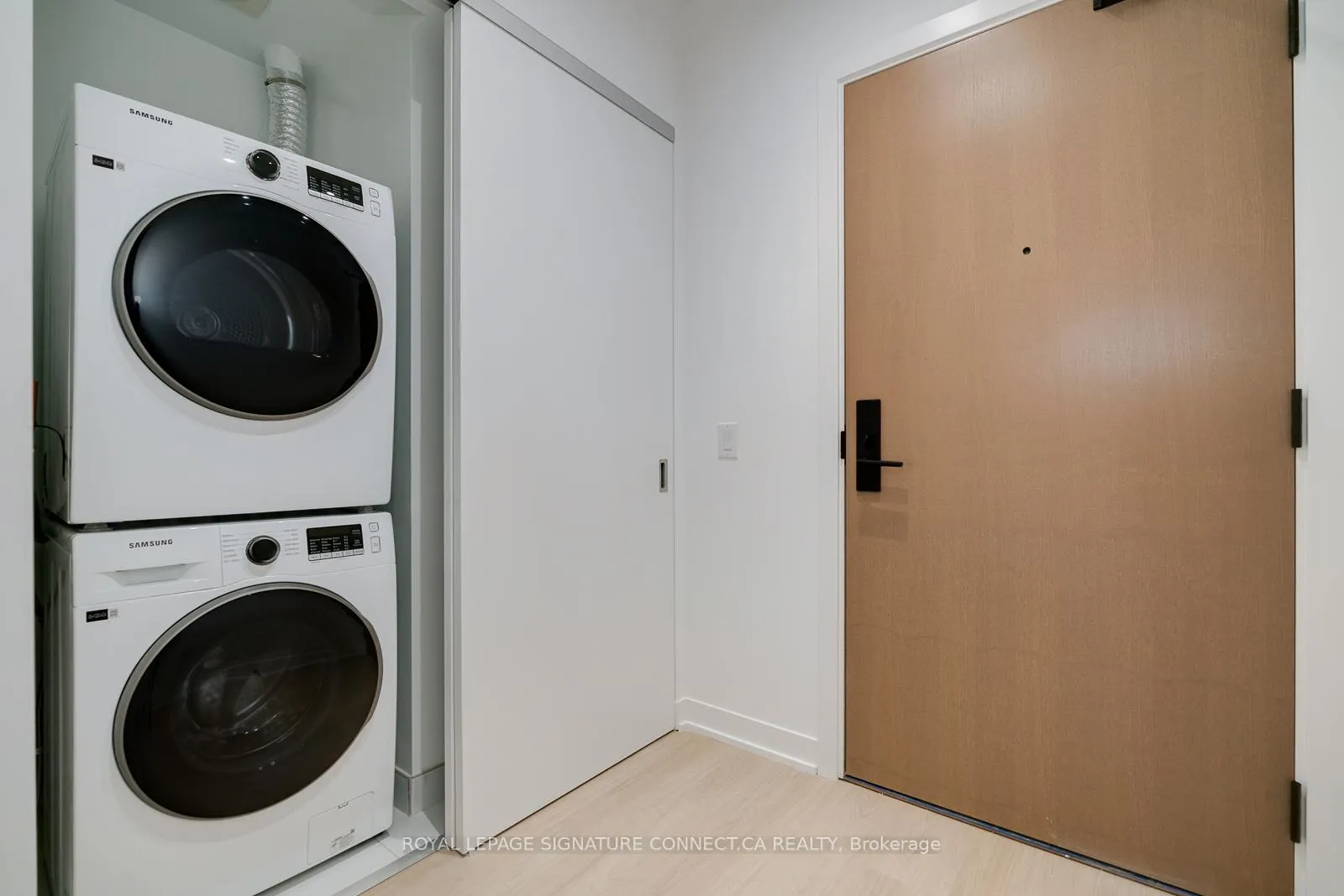 Photo 3 of Unit 304, 195 McCaul Street, Toronto, Kensington-Chinatown — HOMEH