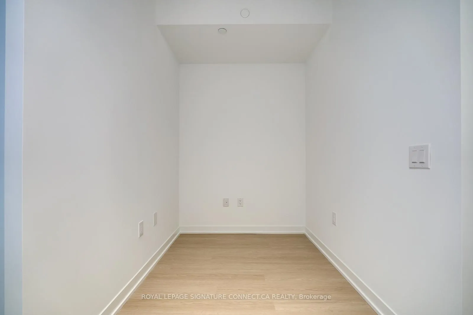Photo 4 of Unit 304, 195 McCaul Street, Toronto, Kensington-Chinatown — HOMEH